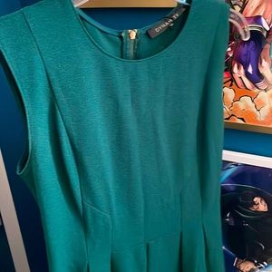 NWOT Dynamite Green dress